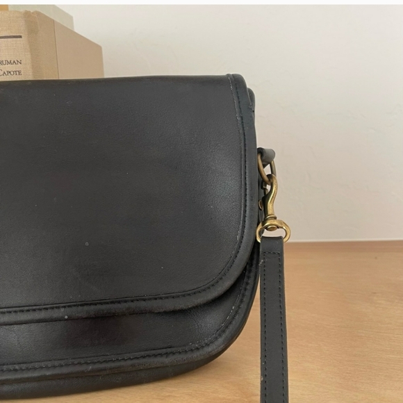 Vintage Coach Ritchie Black Leather Saddle Messenger Crossbody 9937 Bag Purse - Picture 6 of 8